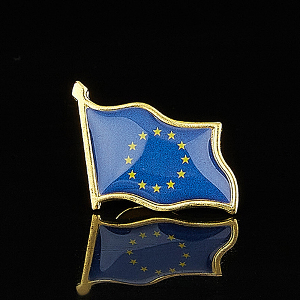 European Union Patriotism Badg - Travel Accessories Europe 评论和价格