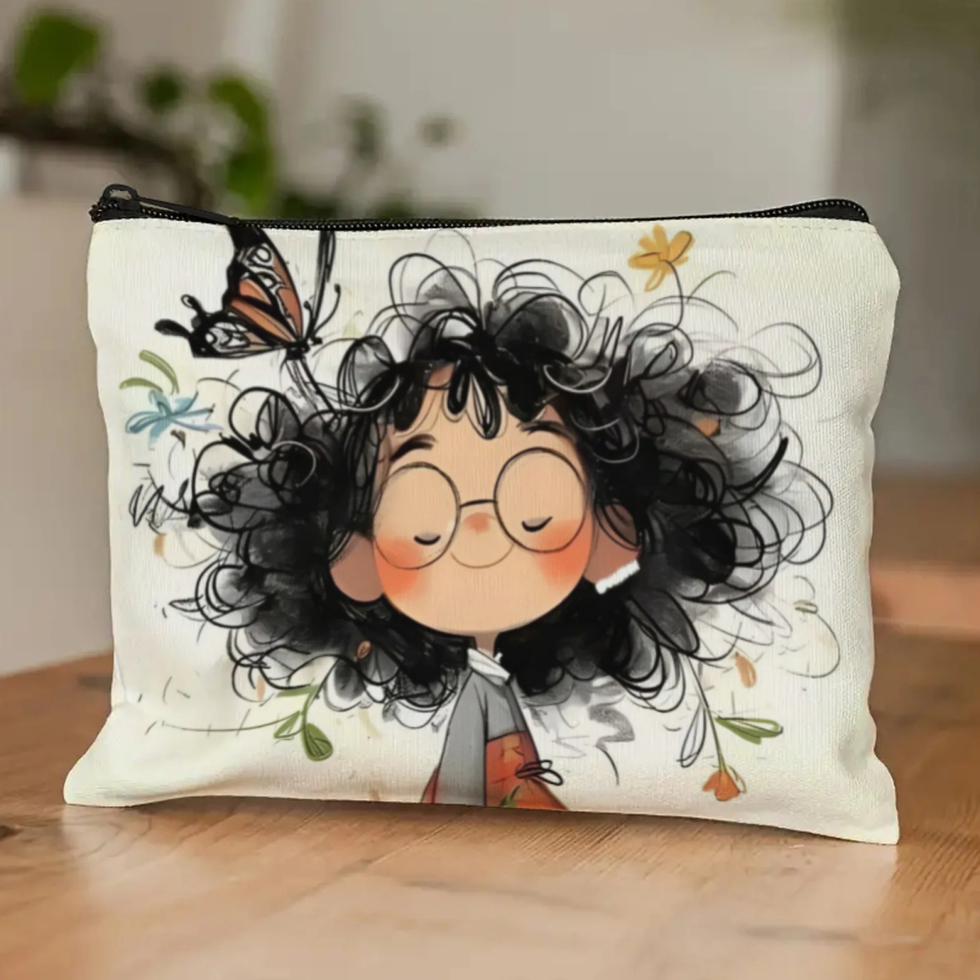 Cartoon Girl Makeup Bag Zipper - Travel Accessories Organizer 评论和价格